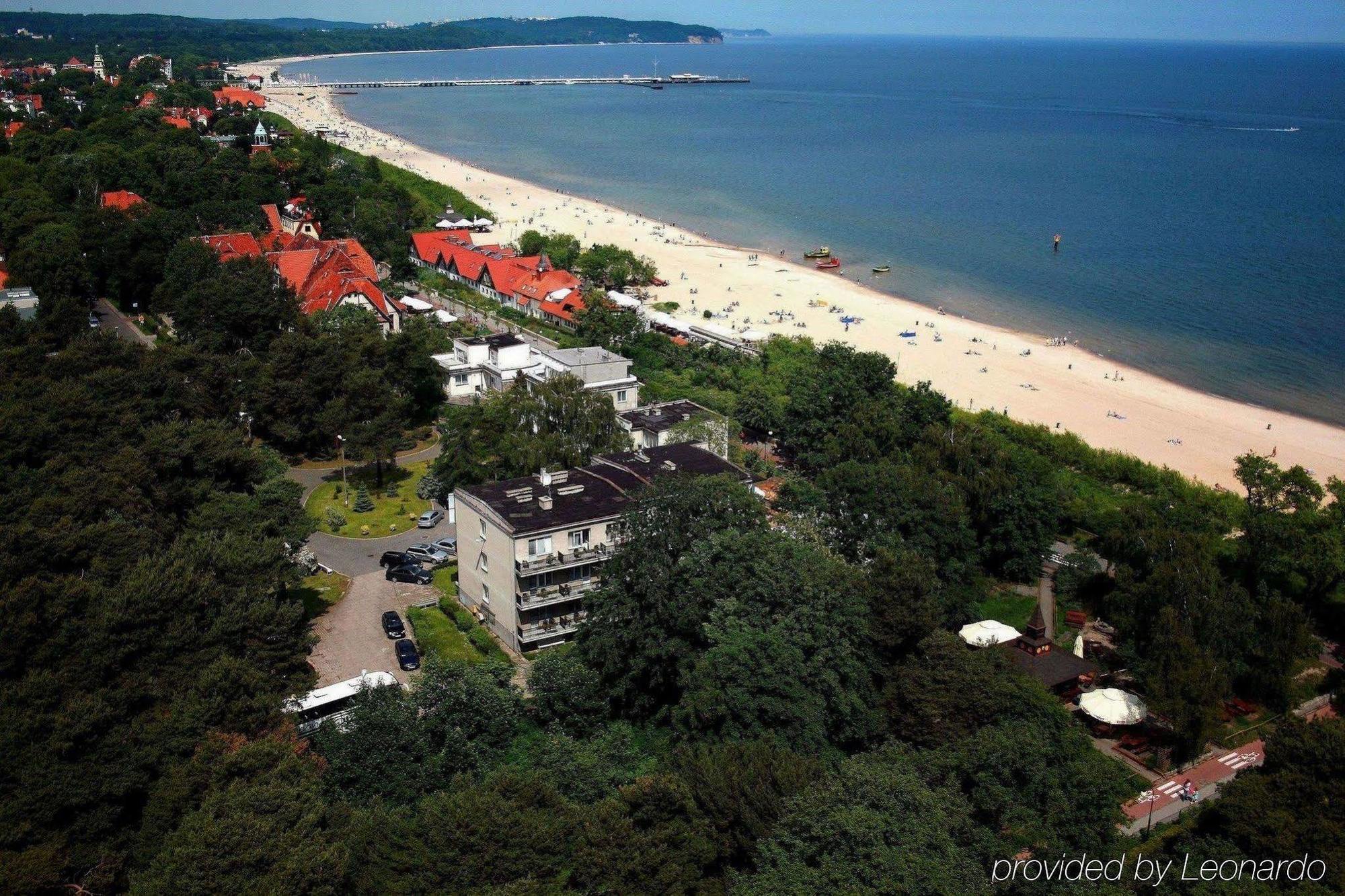 Hotel Pomaranczowa Plaza Sopot Exterior photo